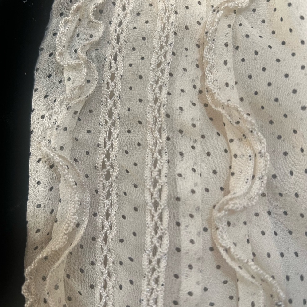 Elegant Cream 100% Silk Blouse with Black Accents—GORGEOUS details! NWT - Picture 4 of 13